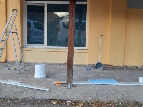 Дава се под наем Магазин в Летница - 100 кв.м за 248.88 € - Снимка #1