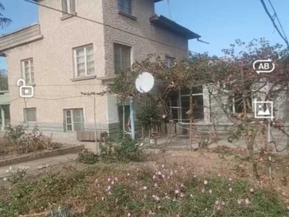 Къща в с. Петърница, Област Плевен - 138 кв.м за 167 €/кв.м - Снимка #1
