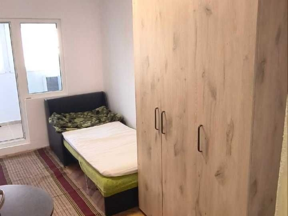 Дава се под наем Едностаен апартамент в Варна, Общината - 8 кв.м за 179.52 € - Снимка #1