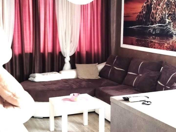 Двустаен апартамент в Бургас, Славейков - 65 кв.м за 1020 €/кв.м - Снимка #1
