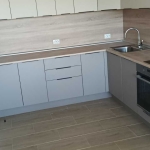 Дава се под наем Тристаен апартамент в София, Дружба 2 - 80 кв.м за 648.21 € - Снимка #1