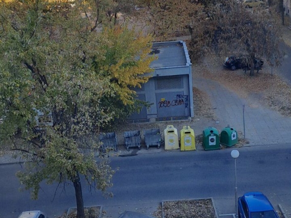 Тристаен апартамент в Пещера - 70 кв.м за 6 €/кв.м - Снимка #1