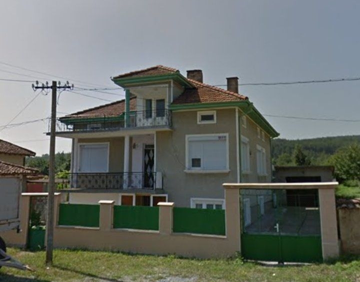 Къща в Смядово - 200 кв.м за 1100 €/кв.м - Снимка #1