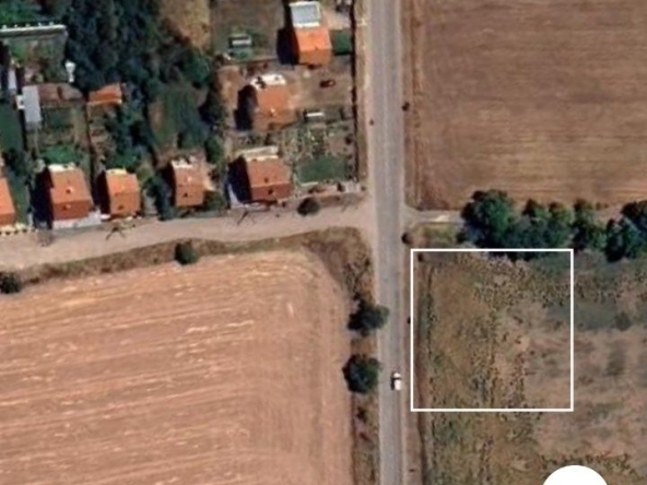 Парцел в София, Център - 2672 кв.м за 70 €/кв.м - Снимка #1