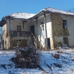 Къща в с. Девино, Област Търговище - 50 кв.м за 199 €/кв.м - Снимка #1