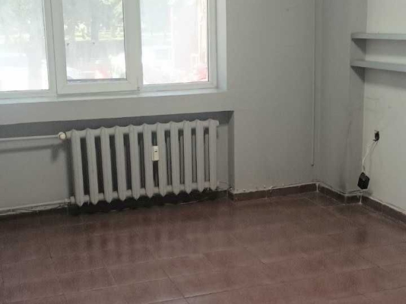 Дава се под наем Офис в София, Център - 47 кв.м за 440 € - Снимка #1