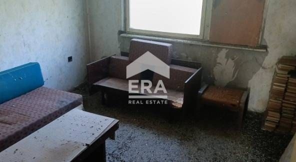 Четиристаен апартамент в Провадия - 91 кв.м за 605 €/кв.м - Снимка #1