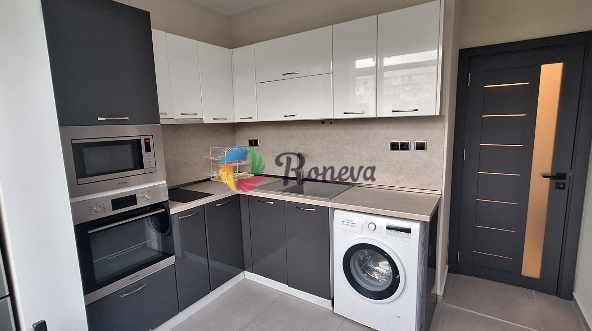 Тристаен апартамент в Варна, Чайка - 70 кв.м за 1275 €/кв.м - Снимка #1