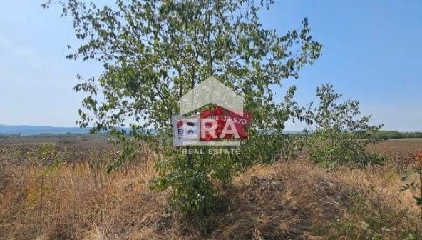 Парцел в Варна, Западна промишлена зона - 2000 кв.м за 73 €/кв.м - Снимка #1