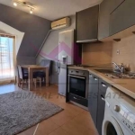 Дава се под наем Тристаен апартамент в Варна, Базар Левски - 70 кв.м за 475 € - Снимка #1