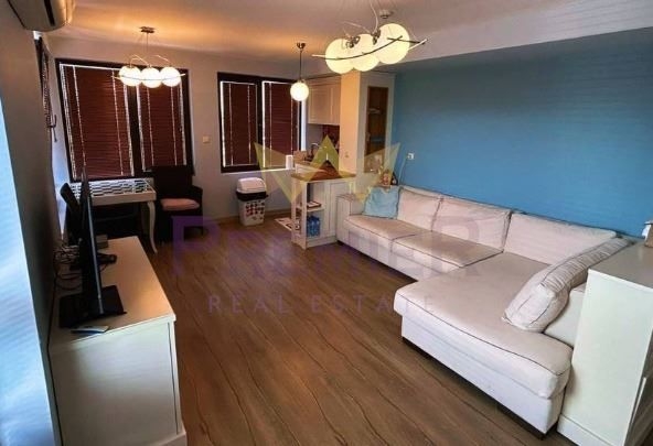 Двустаен апартамент в к.к. Слънчев бряг - 87 кв.м за 613 €/кв.м - Снимка #1