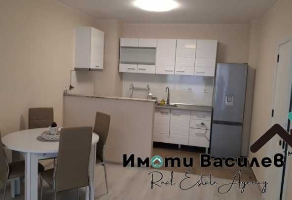 Дава се под наем Двустаен апартамент в София, Център - 77 кв.м за 648.21 € - Снимка #1