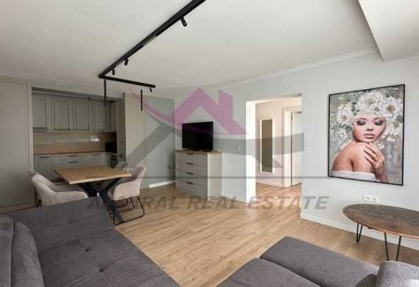 Дава се под наем Тристаен апартамент в Варна, м-т Траката - 100 кв.м за 797.64 € - Снимка #1