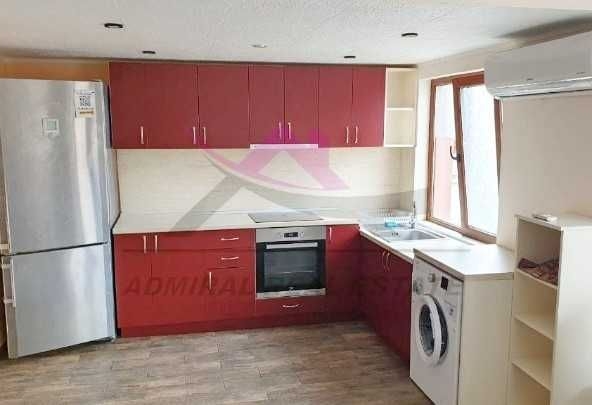 Дава се под наем Тристаен апартамент в Варна, Окръжна болница - 90 кв.м за 700 € - Снимка #1