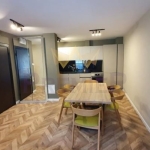 Дава се под наем Тристаен апартамент в Варна, Център - 92 кв.м за 850 € - Снимка #1