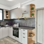 Дава се под наем Тристаен апартамент в Варна, Център - 95 кв.м за 800 € - Снимка #1