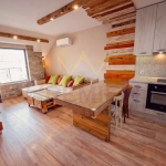 Дава се под наем Тристаен апартамент в Варна, Левски - 97 кв.м за 757.86 € - Снимка #1