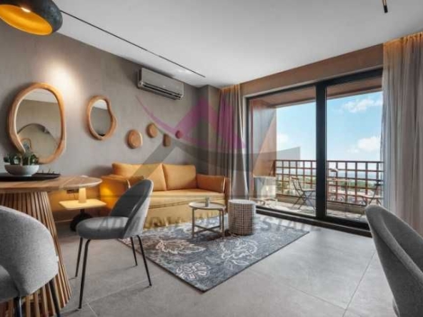 Дава се под наем Едностаен апартамент в к.к. Св.Св. Константин и Елена - 60 кв.м за 650 € - Снимка #1