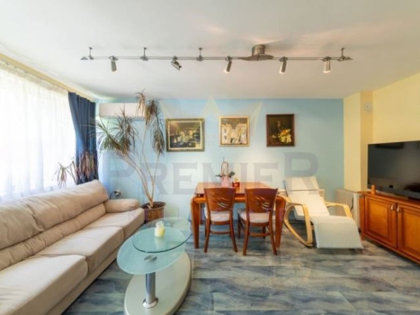 Дава се под наем Тристаен апартамент в Варна, Чайка - 100 кв.м за 765 € - Снимка #1