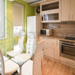 Дава се под наем Тристаен апартамент в София, Студентски град - 75 кв.м за 650 € - Снимка #1