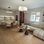 Тристаен апартамент в Варна, Център - 133 кв.м за 1526 €/кв.м - Снимка #1