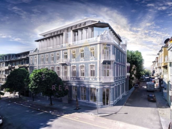 Офис в Варна, Център - 72 кв.м за 6025 €/кв.м - Снимка #1