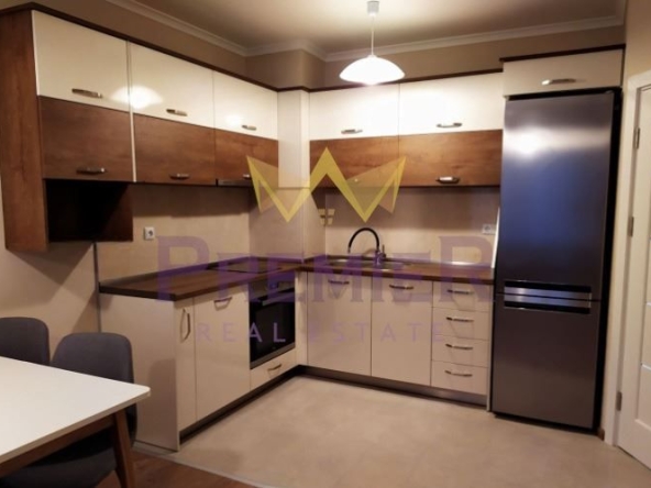 Дава се под наем Двустаен апартамент в Варна, Левски - 60 кв.м за 408 € - Снимка #1