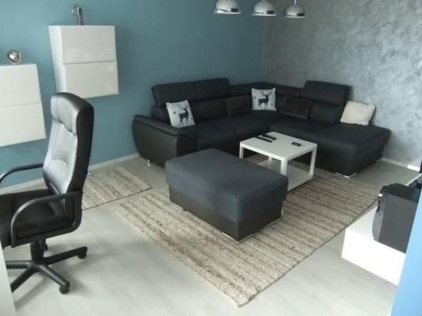 Дава се под наем Тристаен апартамент в Пловдив, Каменица 2 - 88 кв.м за 511 € - Снимка #1