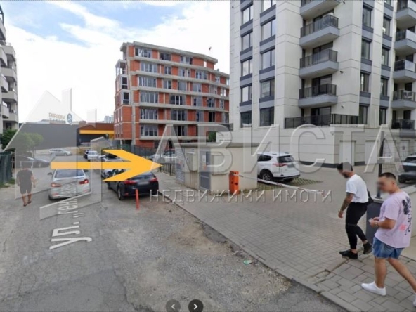 Дава се под наем Гараж / Паркомясто в София, Кръстова вада - 15 кв.м за 86.7 € - Снимка #1