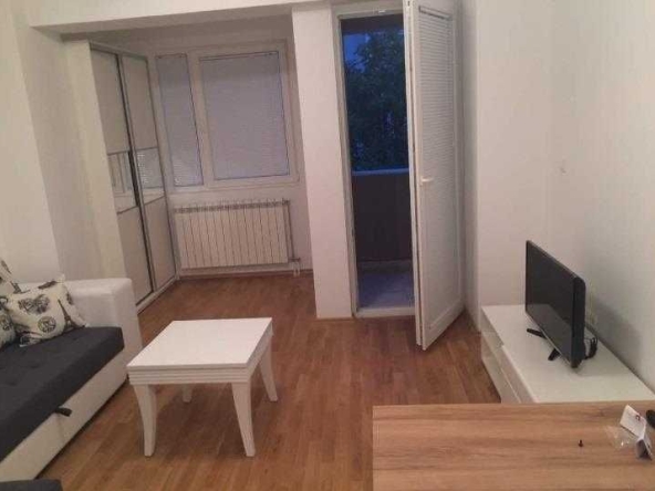 Дава се под наем Двустаен апартамент в София, Зона Б-5 - 65 кв.м за 561 € - Снимка #1