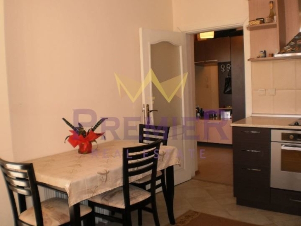 Дава се под наем Двустаен апартамент в Варна, Лятно кино Тракия - 50 кв.м за 331.5 € - Снимка #1