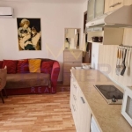 Дава се под наем Двустаен апартамент в Варна, Окръжна болница - 55 кв.м за 484.5 € - Снимка #1