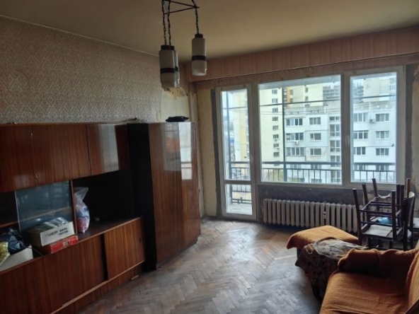 Тристаен апартамент в София, Сердика - 80 кв.м за 1938 €/кв.м - Снимка #1