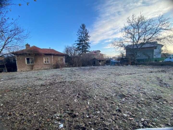 Къща в с. Мрамор, Област София-град - 65 кв.м за 2711 €/кв.м - Снимка #1