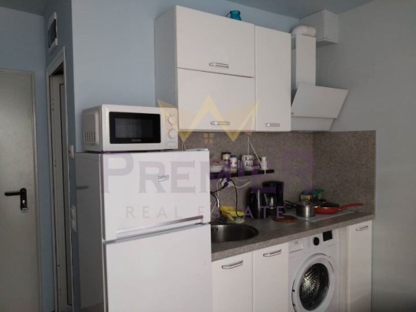 Дава се под наем Едностаен апартамент в Варна, Христо Ботев - 28 кв.м за 280.5 € - Снимка #1