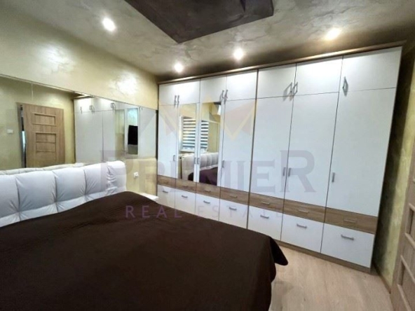 Тристаен апартамент в София, Люлин 4 - 81 кв.м за 2223 €/кв.м - Снимка #1