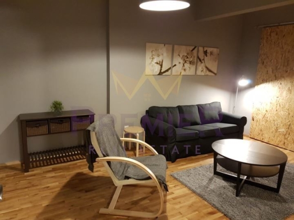 Тристаен апартамент в София, Център - 100 кв.м за 3000 €/кв.м - Снимка #1