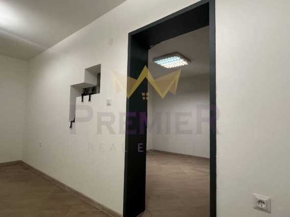 Офис в София, Център - 72 кв.м за 2500 €/кв.м - Снимка #1