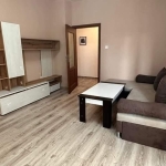 Дава се под наем Тристаен апартамент в Пловдив, Център - 76 кв.м за 408 € - Снимка #1