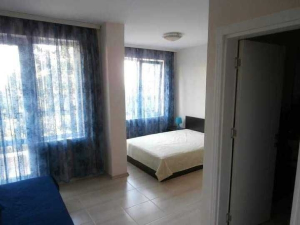 Дава се под наем Едностаен апартамент в Несебър - 30 кв.м за 16.83 € - Снимка #1