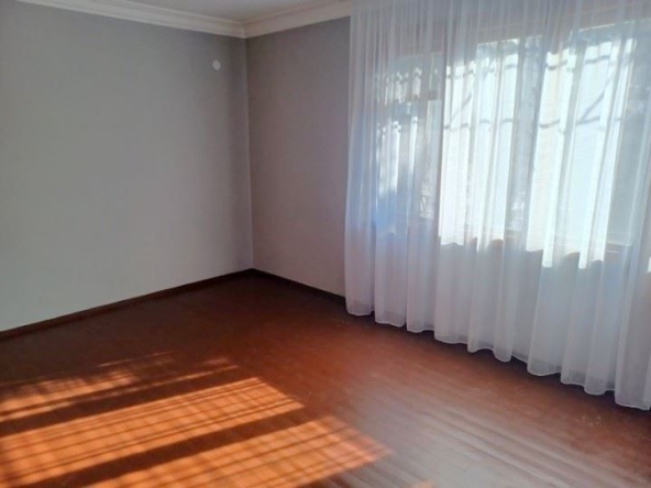 Дава се под наем Двустаен апартамент в София, Бояна - 75 кв.м за 433.5 € - Снимка #1
