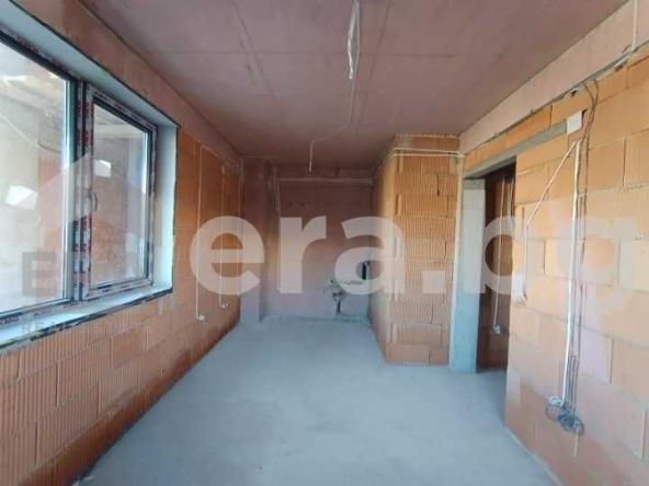 Тристаен апартамент в Варна, Владислав Варненчик - 76 кв.м за 1152 €/кв.м - Снимка #1