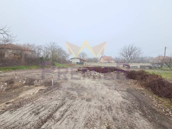 Парцел в с. Яребична, Област Варна - 936 кв.м за 67 €/кв.м - Снимка #1