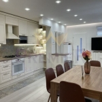 Дава се под наем Четиристаен апартамент в Варна, Център - 107 кв.м за 1350 € - Снимка #1