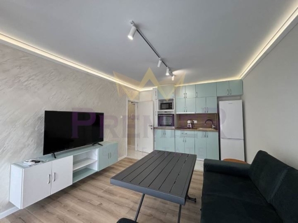 Дава се под наем Двустаен апартамент в Варна, Чайка - 41 кв.м за 637.5 € - Снимка #1