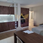 Дава се под наем Тристаен апартамент в Варна, Конфуто - 86 кв.м за 714 € - Снимка #1