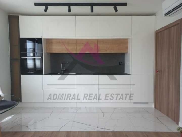 Двустаен апартамент в к.к. Св.Св. Константин и Елена - 73 кв.м за 2507 €/кв.м - Снимка #1