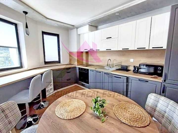 Дава се под наем Двустаен апартамент в Варна, Бриз - 68 кв.м за 850 € - Снимка #1
