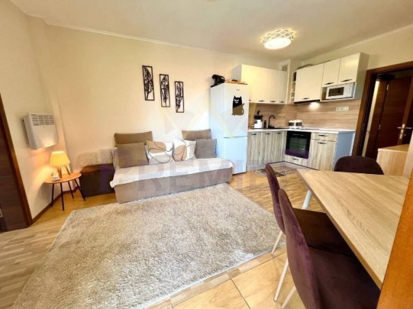 Тристаен апартамент в к.к. Слънчев бряг - 85 кв.м за 1071 €/кв.м - Снимка #1