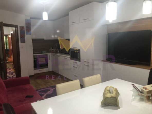 Тристаен апартамент в Бургас, Възраждане - 94 кв.м за 2394 €/кв.м - Снимка #1